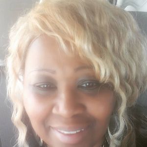 Meet your Posher, Latricia